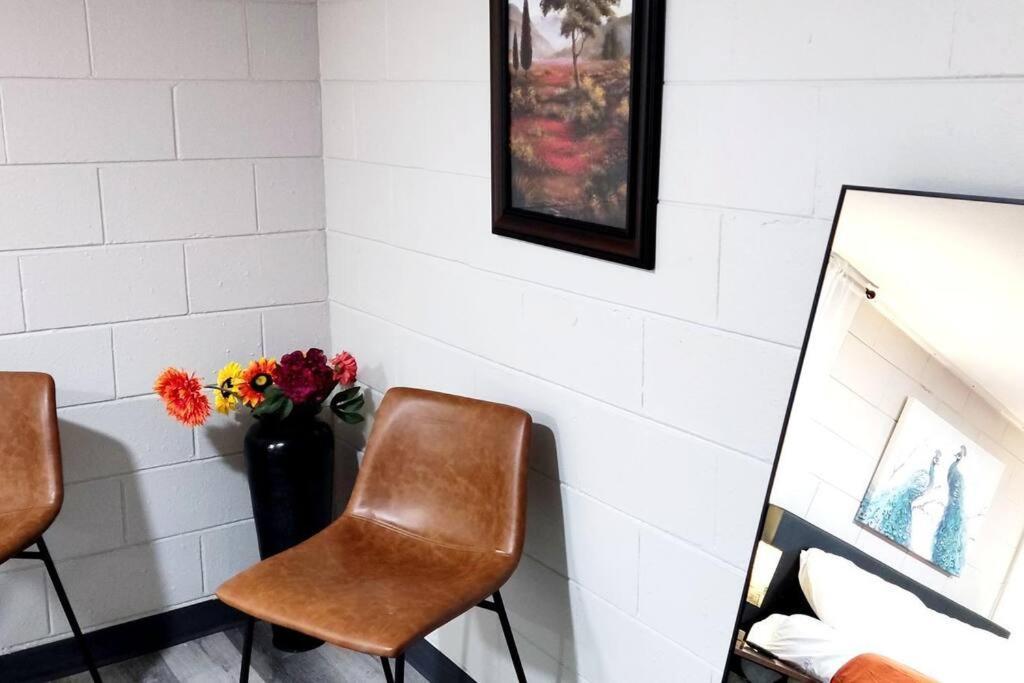 Spacious Suite Close To Downtown Indy/ King Bed Indianapolis Esterno foto