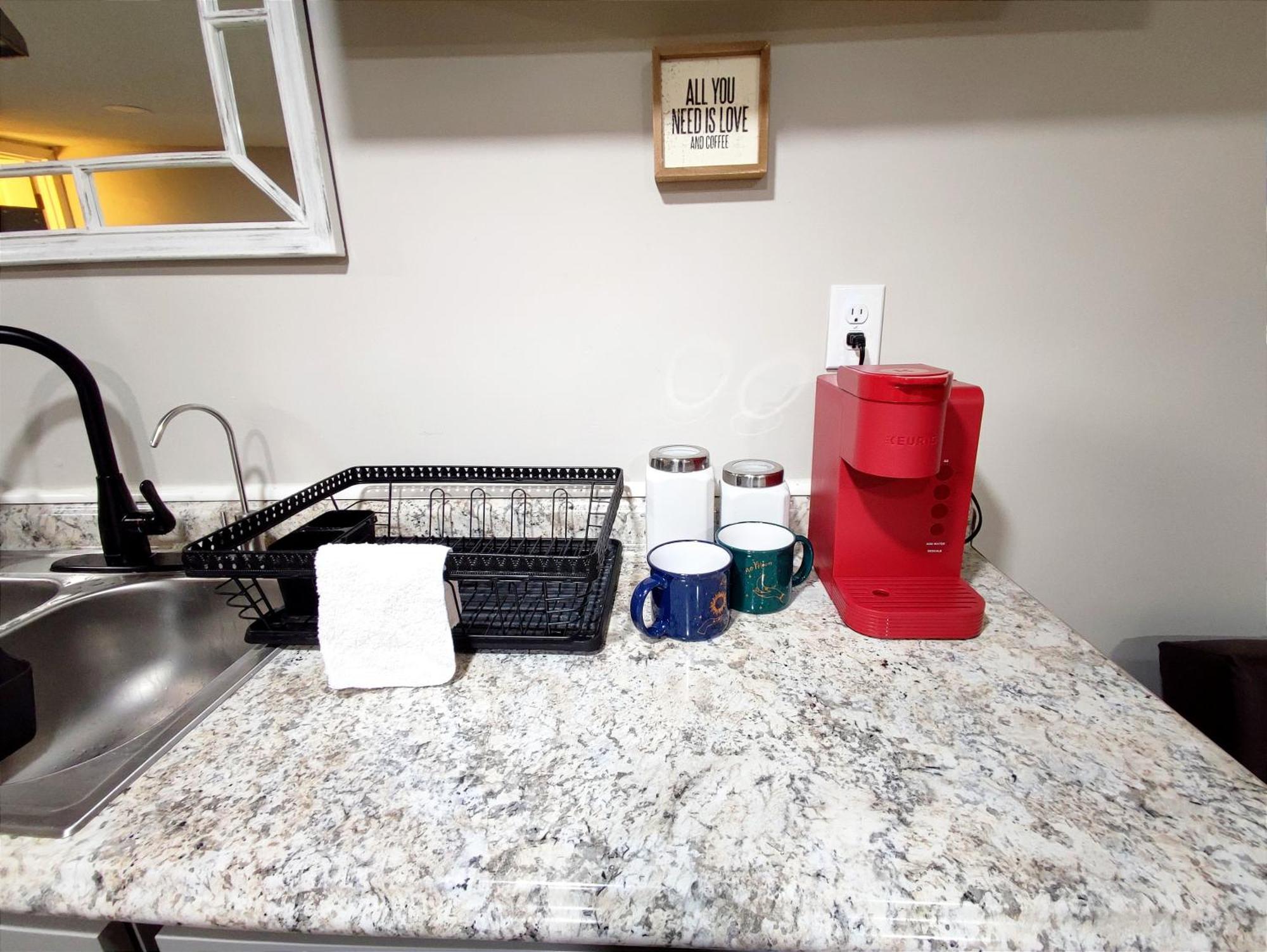 Spacious Suite Close To Downtown Indy/ King Bed Indianapolis Esterno foto